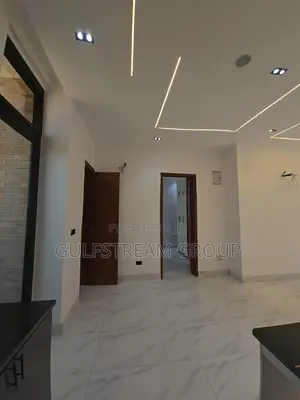 2bdrm House in Windsor Estate, Chevron for sale