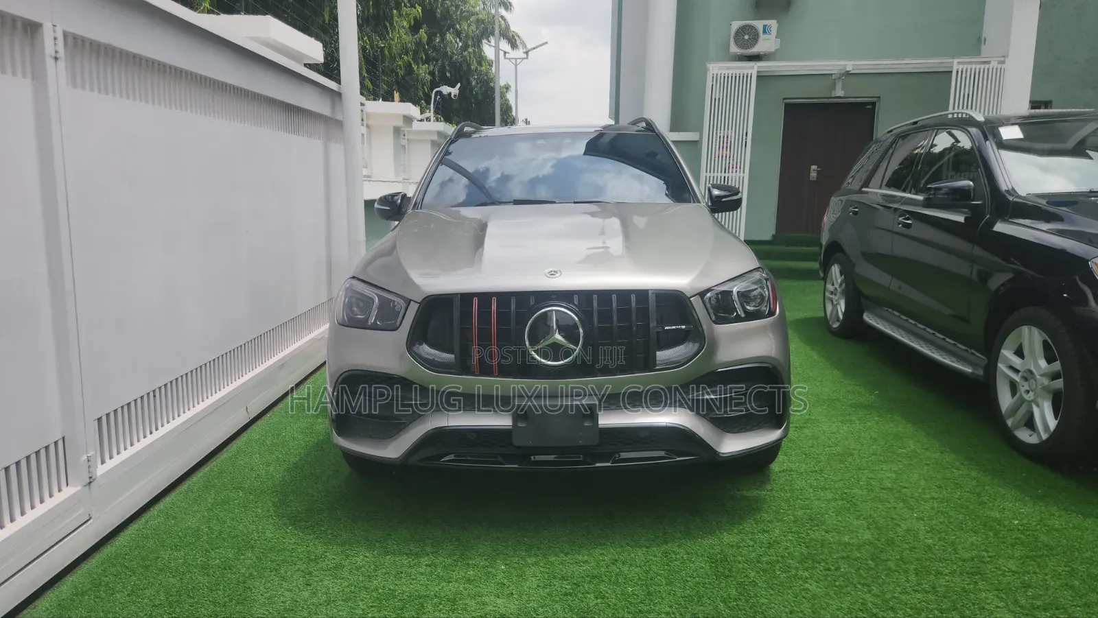 Mercedes-Benz GLE-Class 2022 Gold