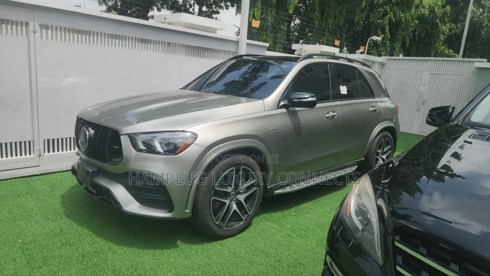 Mercedes-Benz GLE-Class 2022 Gold