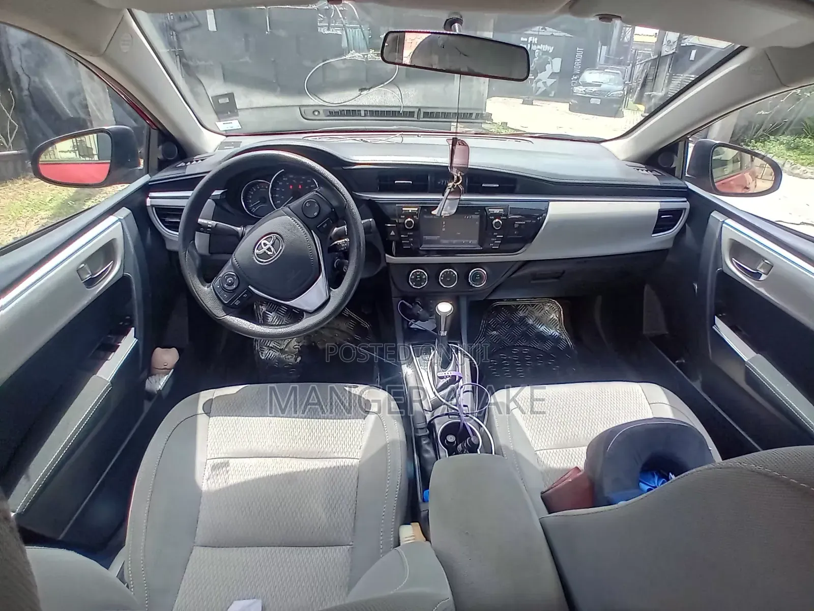 Toyota Corolla 2014 Red