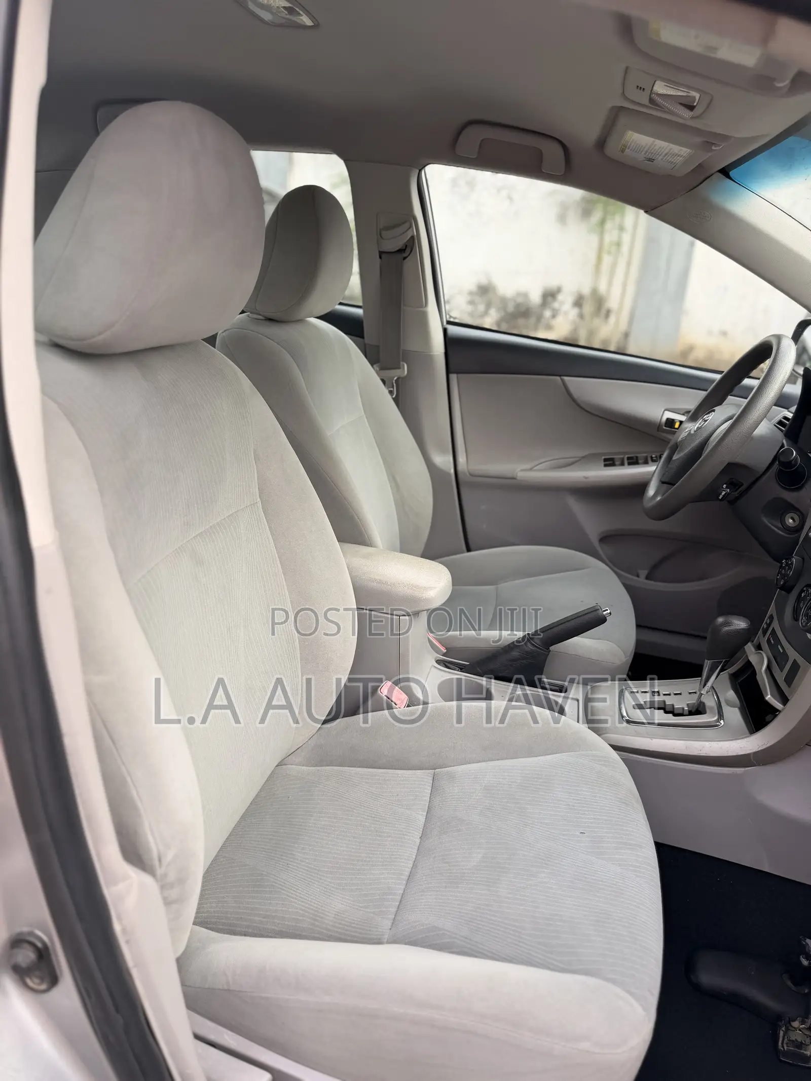 Toyota Corolla 2013 Silver