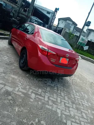 Toyota Corolla 2014 Red