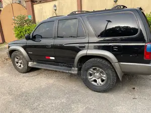 Toyota 4-Runner 2002 Black