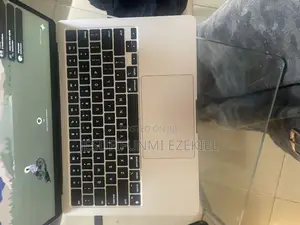 Laptop Apple MacBook Air 2023 M2 8GB Apple M2 SSD 256GB