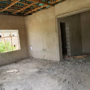 4 Bedroom Semi-Detached Duplex
