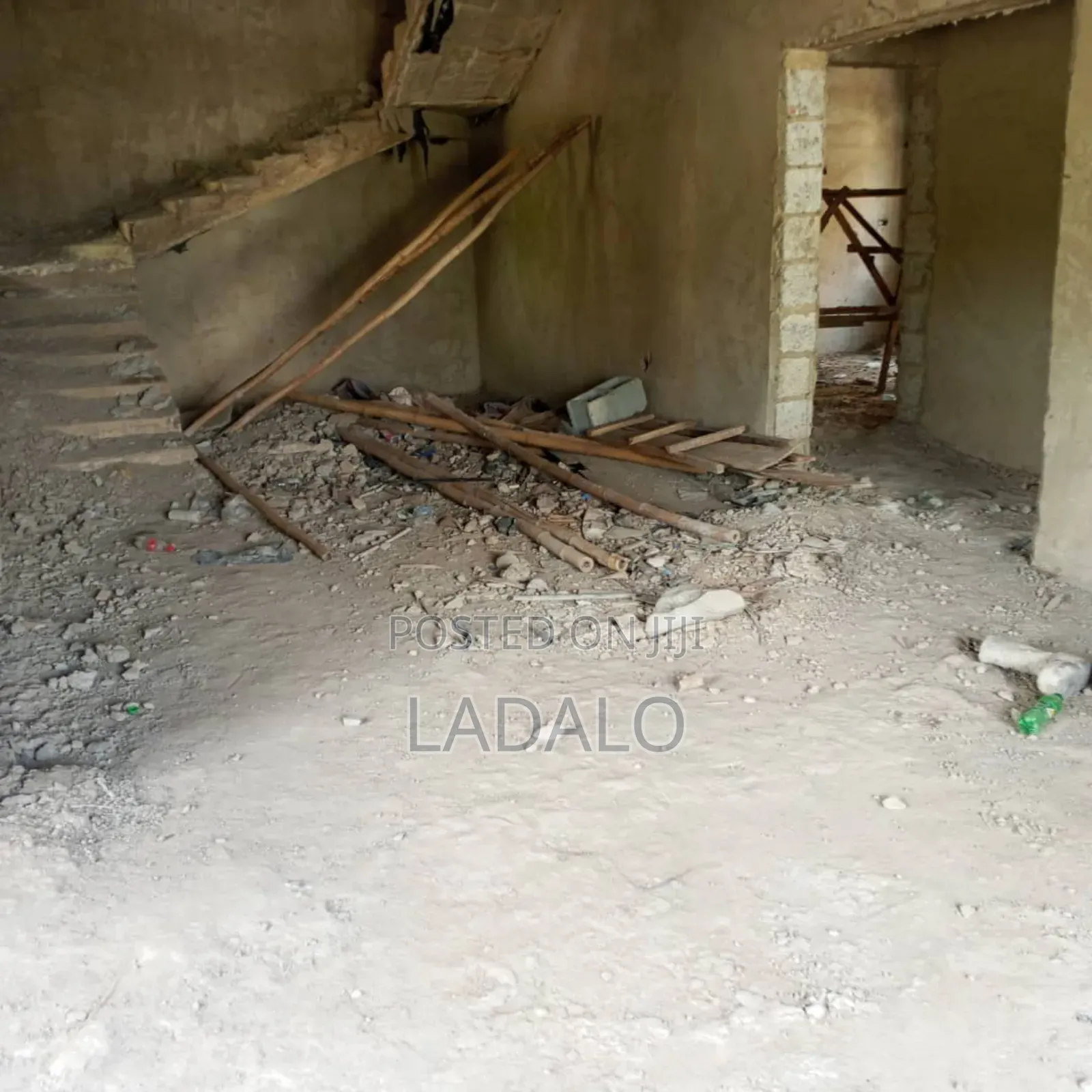 4 Bedroom Semi-Detached Duplex