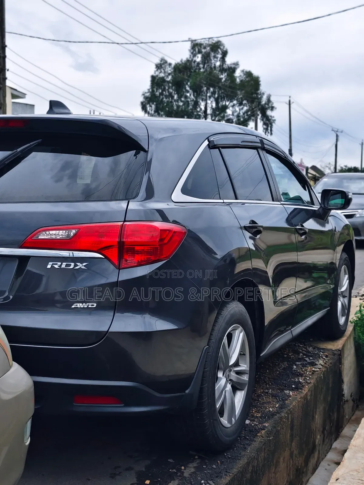 Acura RDX Base AWD 2013