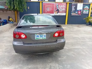 Toyota Corolla 2006 Gray