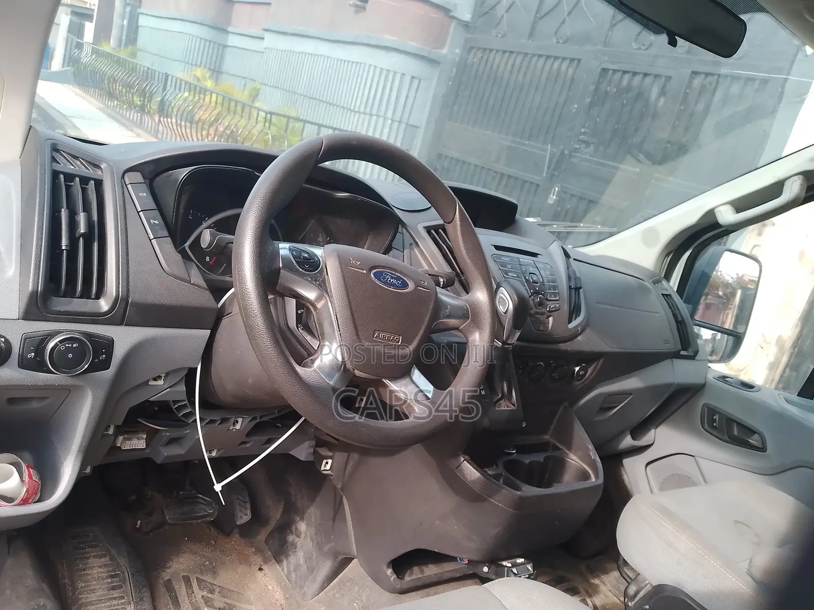 Ford Transit 2015 White
