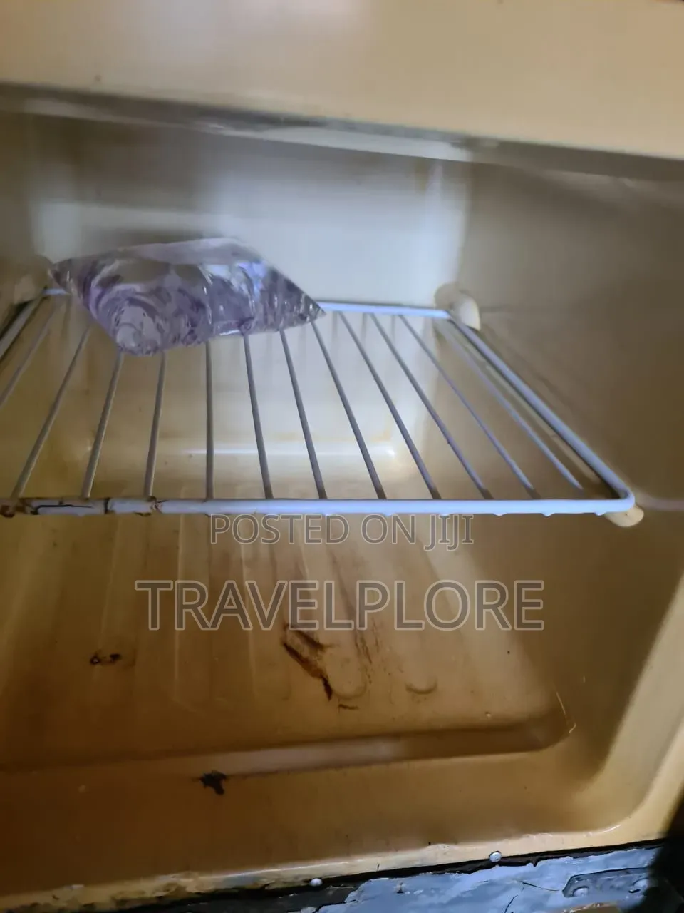 250 Litres Refrigerator