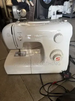 Tables Top Singer Sewing Machine