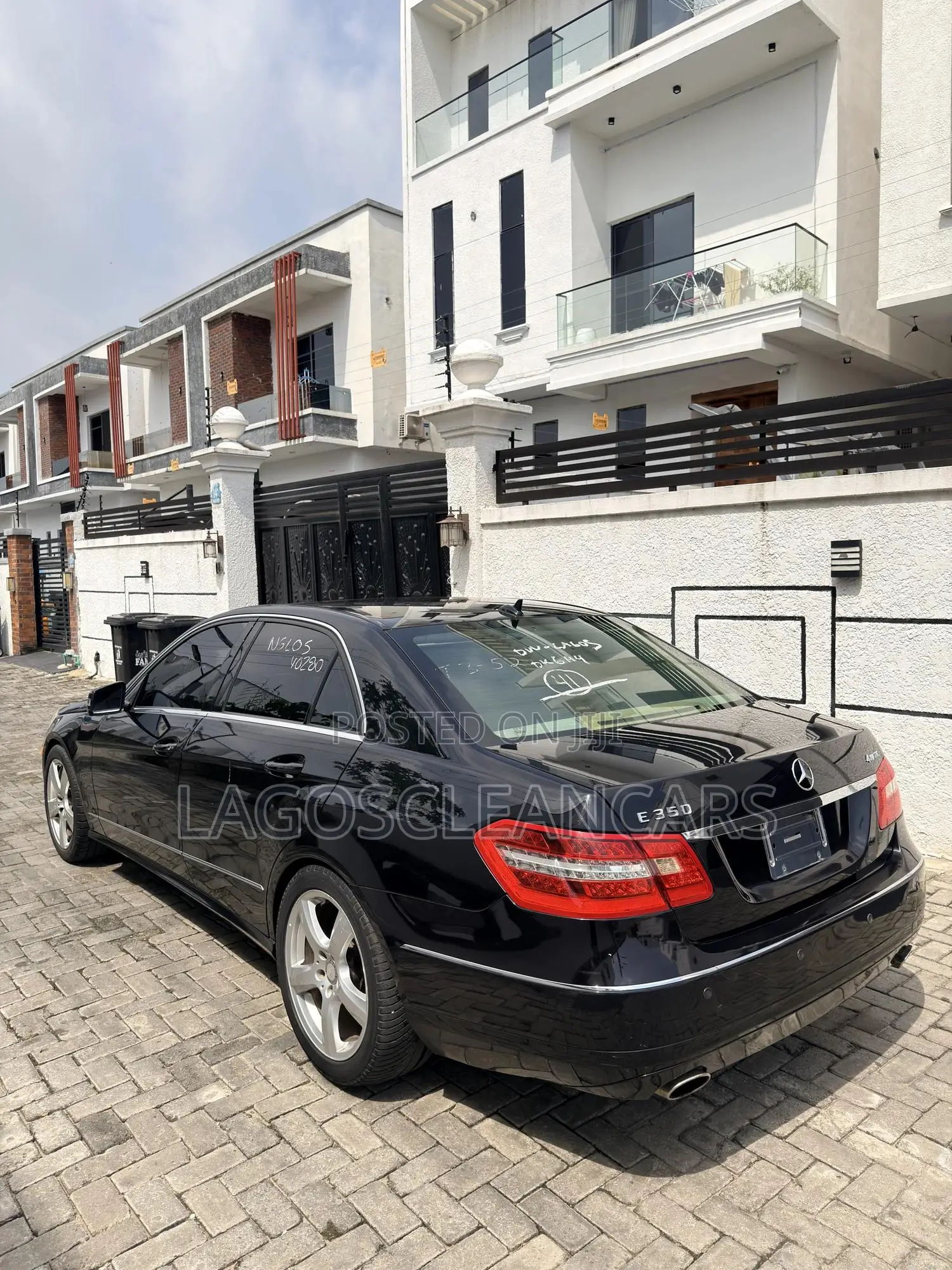 Mercedes-Benz E350 2010 Black