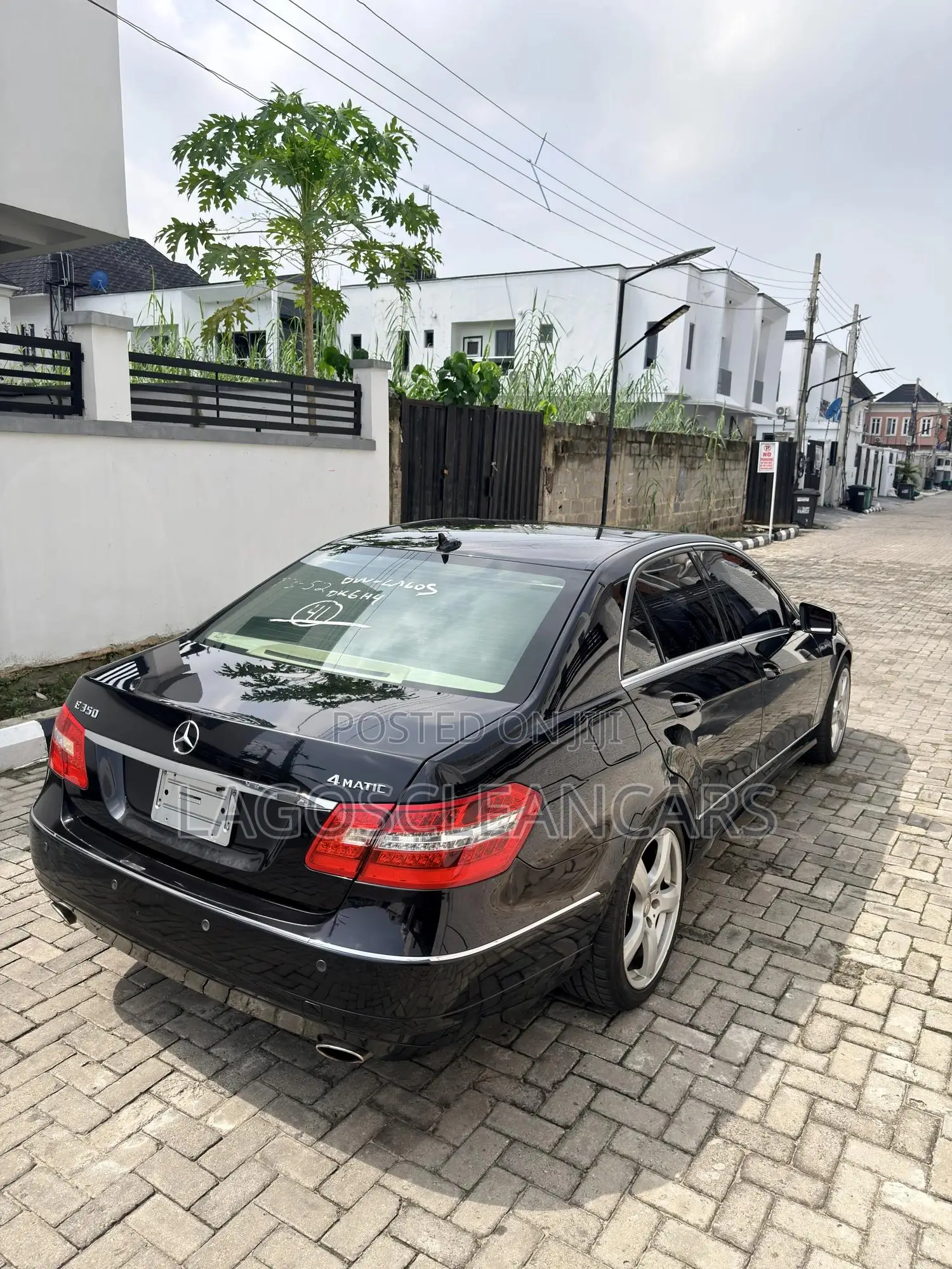 Mercedes-Benz E350 2010 Black