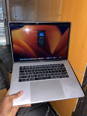 Laptop Apple MacBook Pro 2018 32GB Intel Core i7 SSD 1T