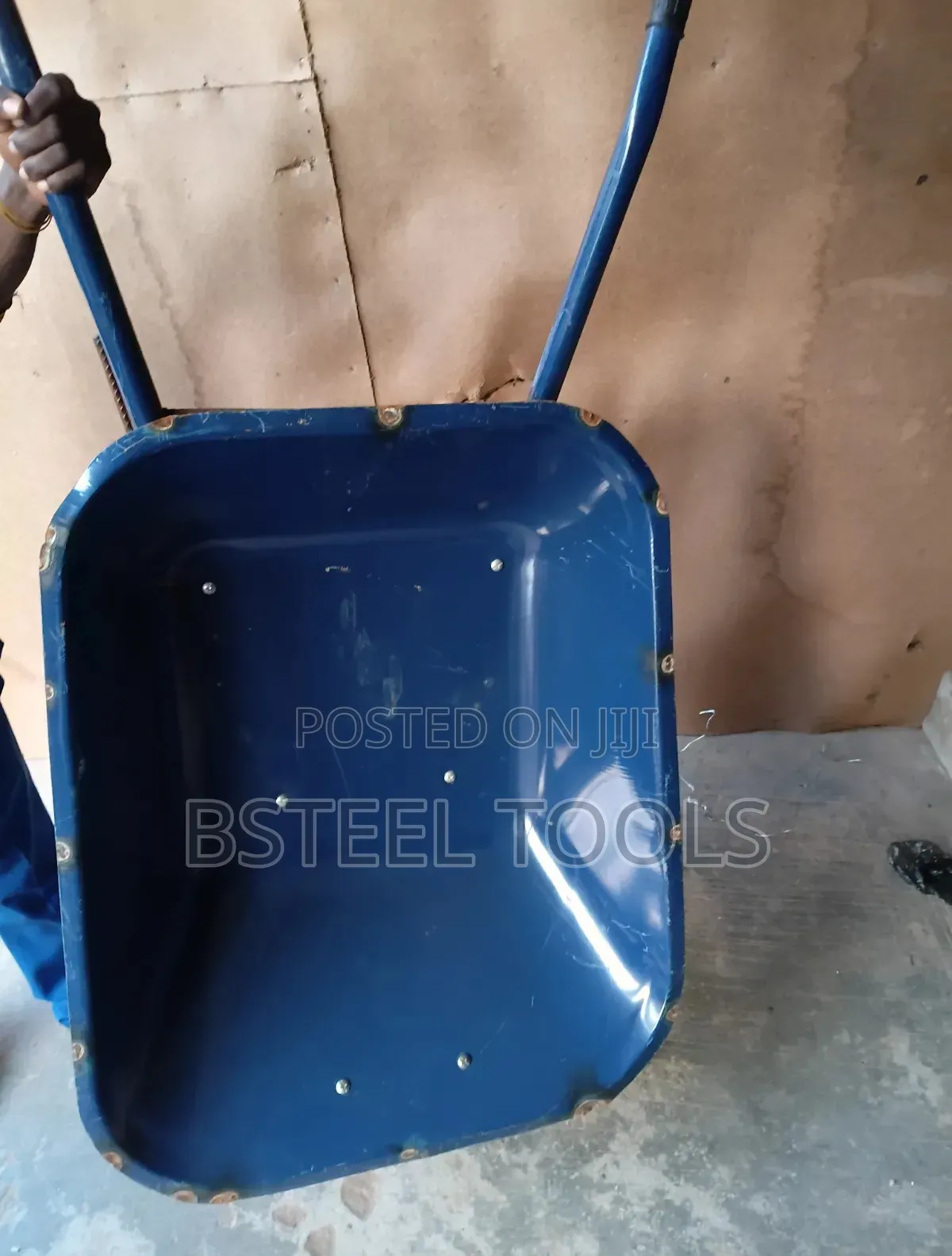Imported Wheelbarrow – Heavy Duty Durable Construction Carrier