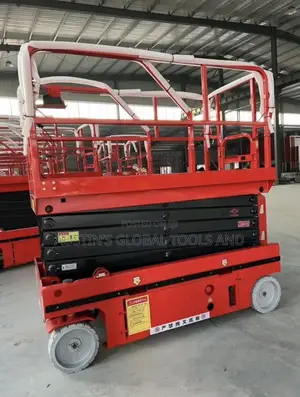 Electric Self-Propelled Scissor Lift.