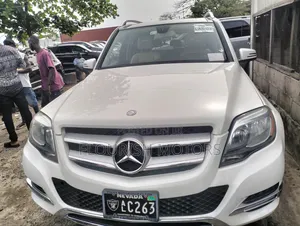 Mercedes-Benz GLK-Class 350 4MATIC 2014 White