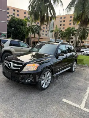 Mercedes-Benz GLK-Class 350 2010 Black