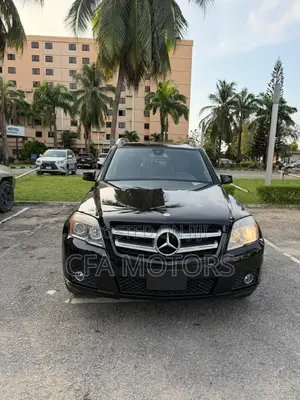 Mercedes-Benz GLK-Class 350 2010 Black