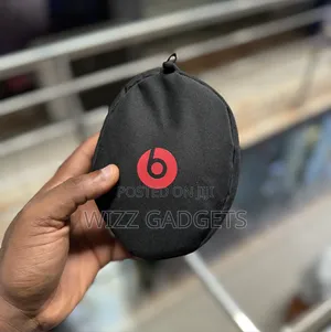 Beats Solo 3 Wireless Headphones (Red)