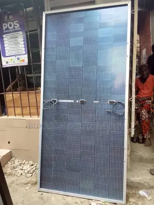 640w Jinko Solar Panel