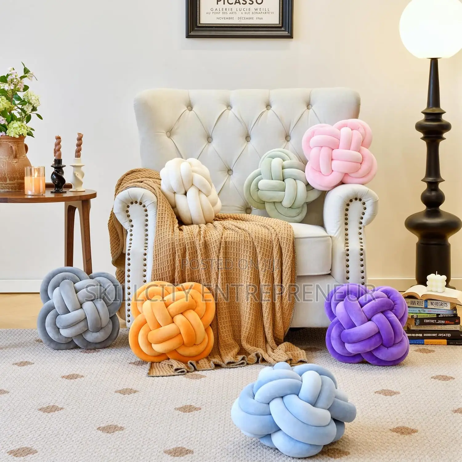 Knot Pillow Balls