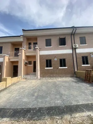 3bdrm Duplex in Rockvale Manors, Zone B for rent