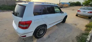 Mercedes-Benz GLK-Class 350 2012 White