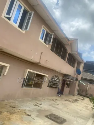 Furnished 3bdrm Block of Flats in Egan for sale