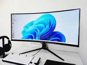 34 Inches Predator Curved Monitor