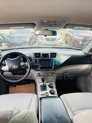Toyota Highlander 2013 Gray