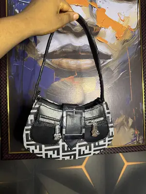 Classy Shoulder Bag