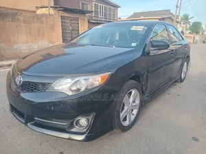 Toyota Camry SE 4dr Sedan (2.5L 4cyl 6A) 2013 Black