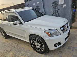 Mercedes-Benz GLK-Class 350 4MATIC 2011 White