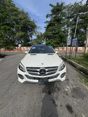 Mercedes-Benz GLE-Class GLE 350 2017 White