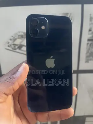 Apple iPhone 12 64 GB Black