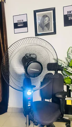 Charweek Solar Fan 16inch. 20w Panel