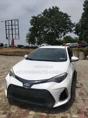 Toyota Corolla S Premium 4dr Sedan (1.8L 4cyl CVT) 2015 White