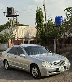 Mercedes-Benz C180 2004 Silver