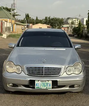 Mercedes-Benz C180 2004 Silver