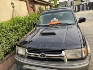 Toyota 4-Runner 2002 Black