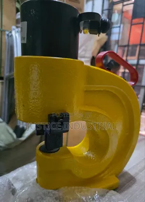 C H _70 Hydraulic Copper Puncher