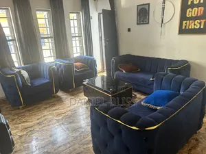Set of Chair