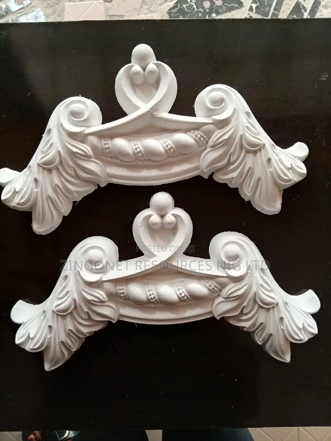 Cornices Pop Material