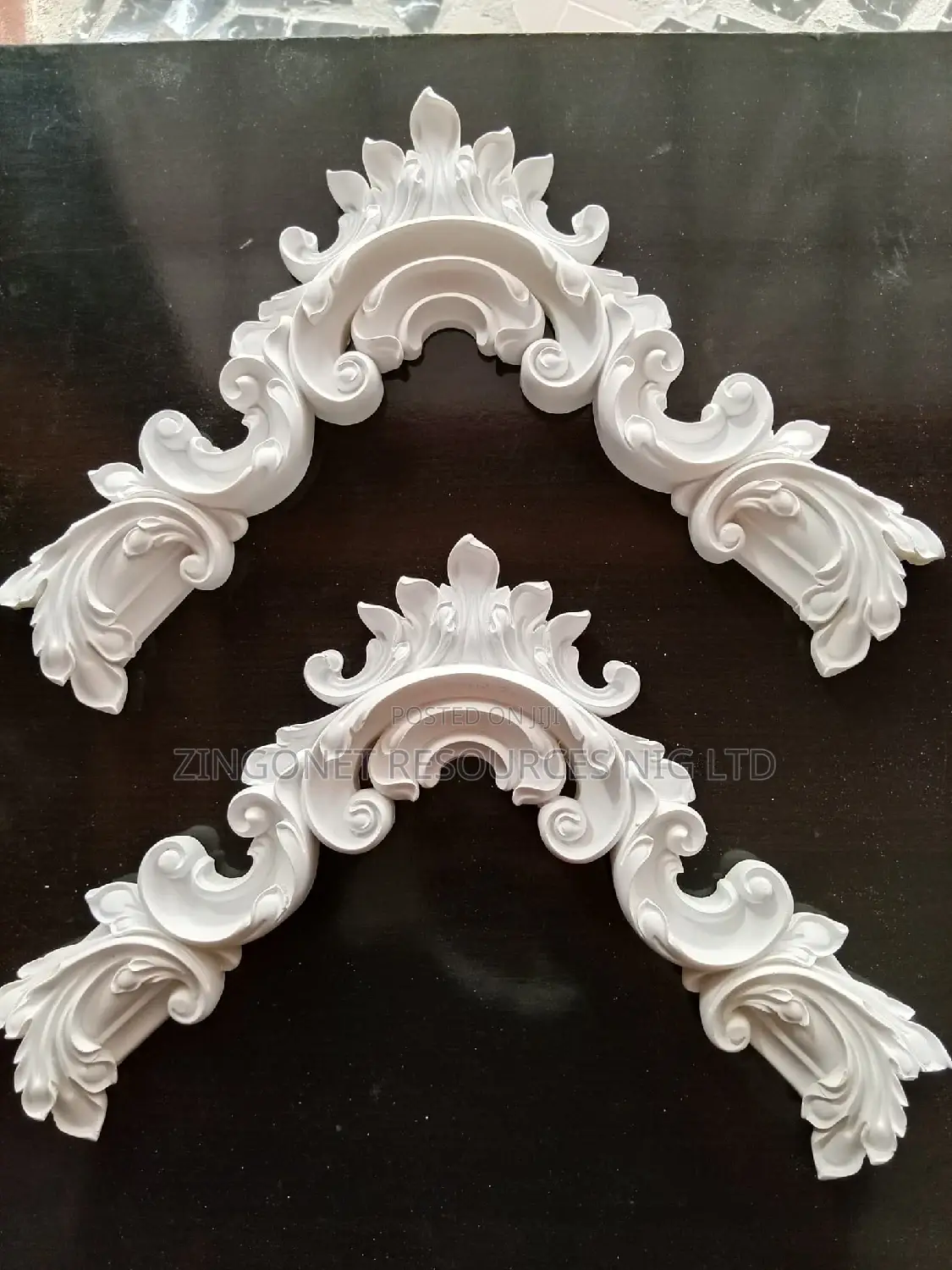 Cornices Pop Material