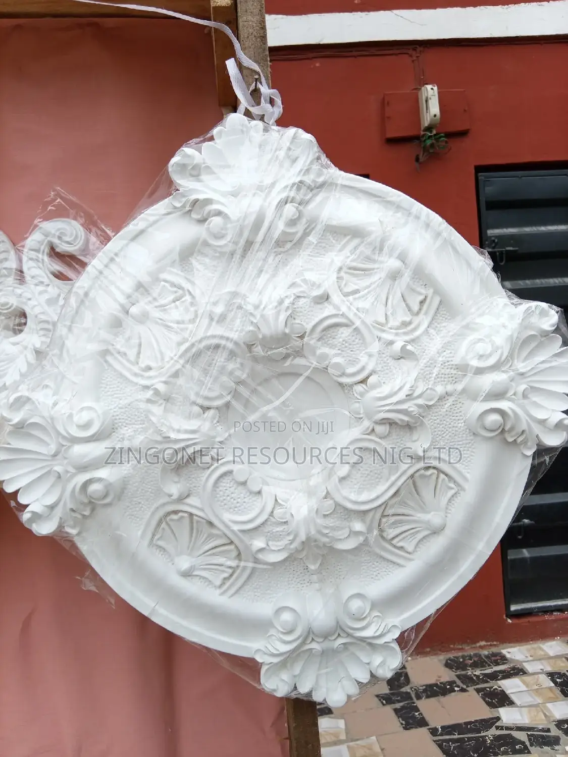 Cornices Pop Material