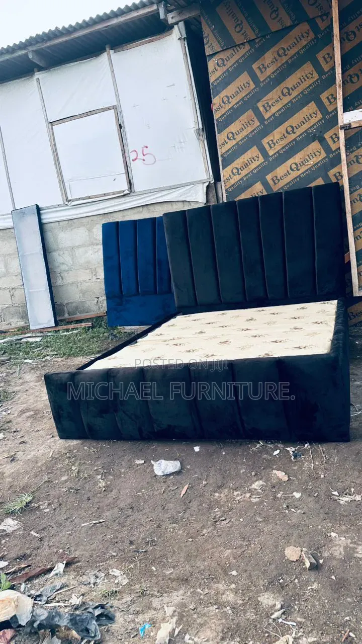 Peek 4 by 6 Bedframe