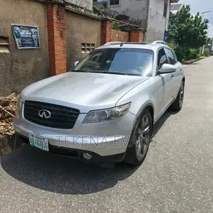 Infiniti FX35 Base 4x4 (3.5L 6cyl 5A) 2004 Silver