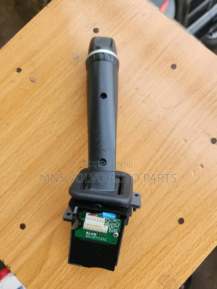 Xc Indicator Switch