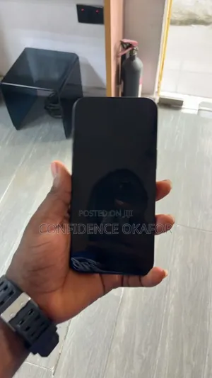 Apple iPhone 16 Plus 128 GB Black